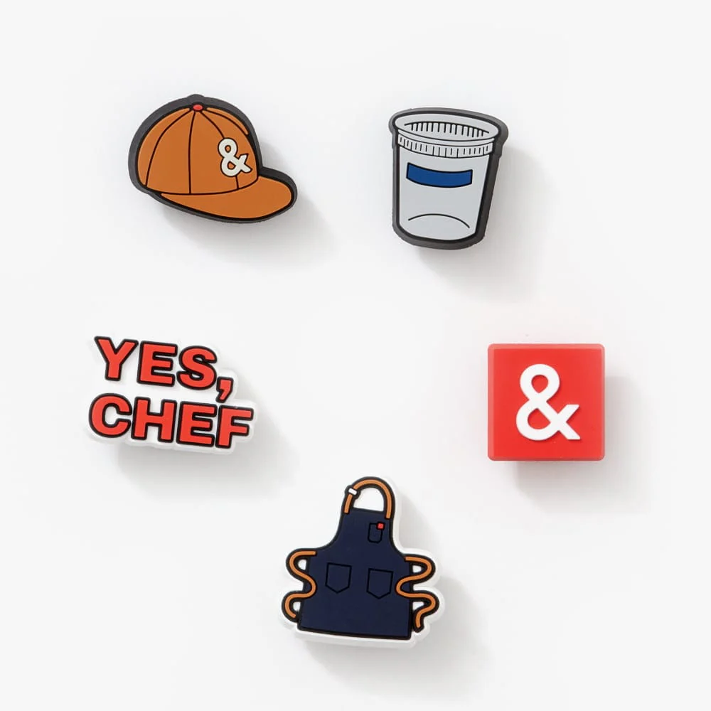 Crocs Bone Clog + Jibbitz - Image 7