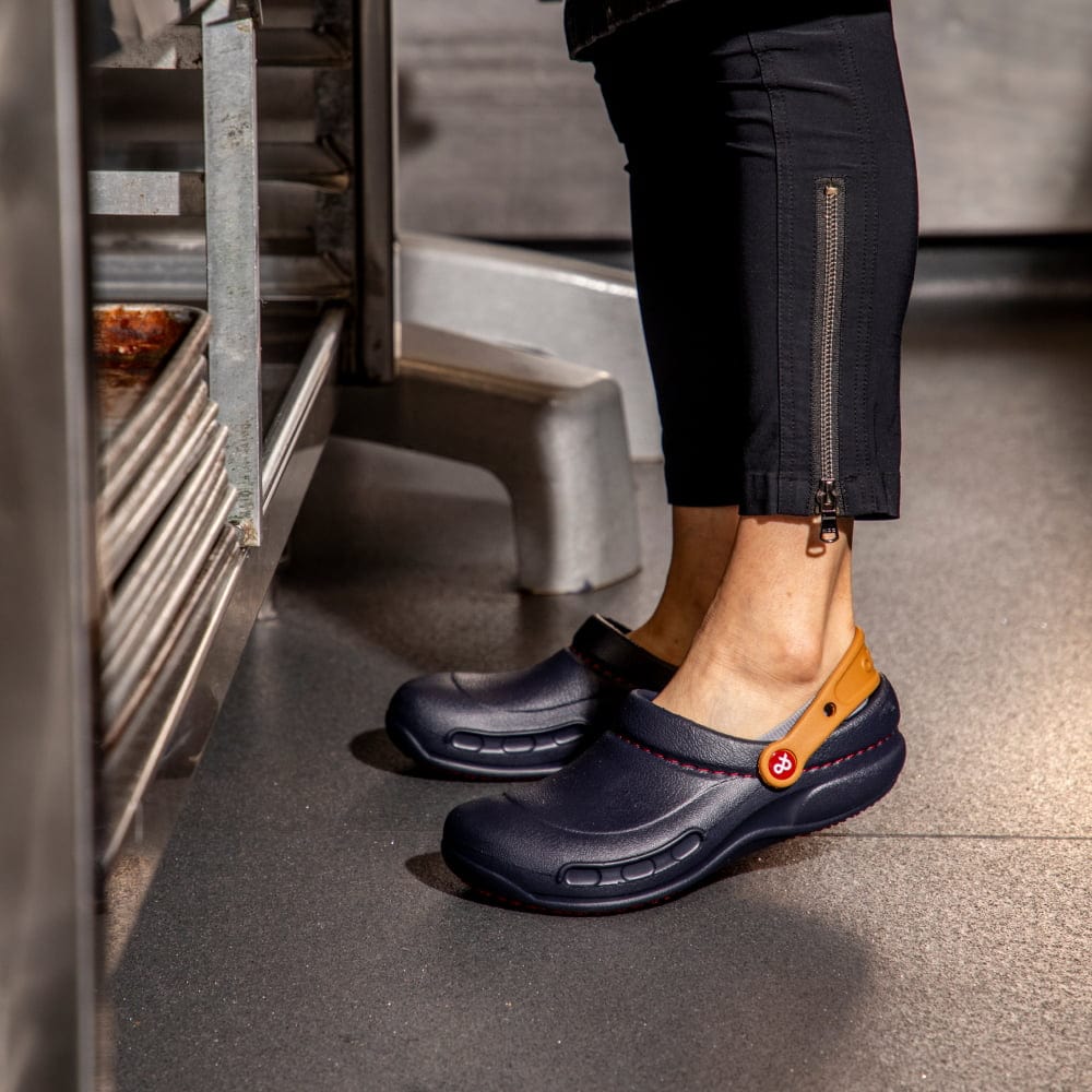 Crocs Deep Navy Clog - Image 3