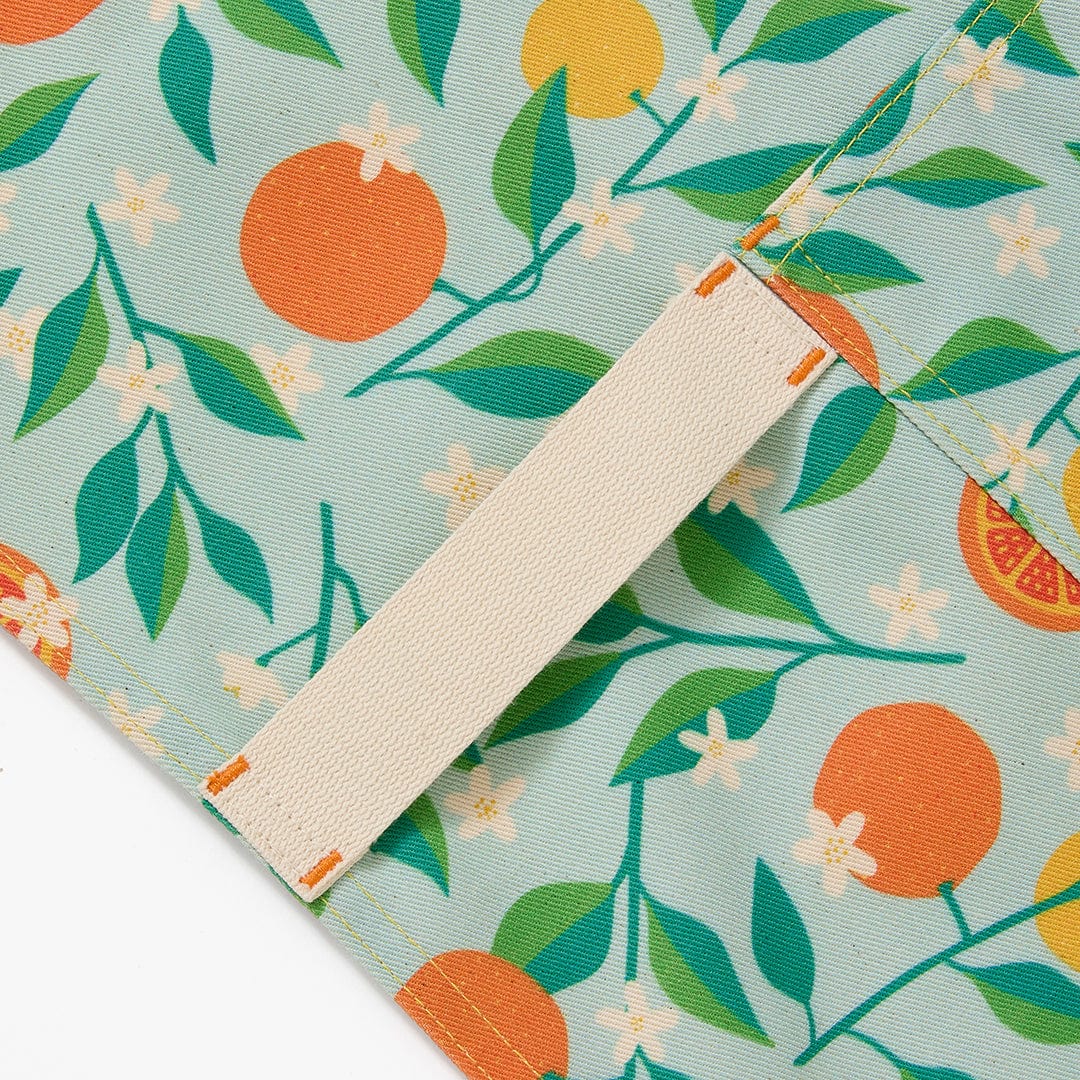 Backyard Oranges Apron - Essential - Image 3